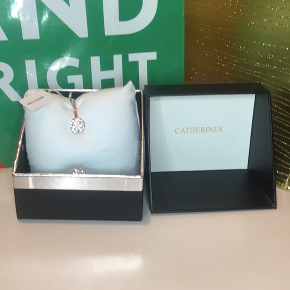 Catherines Gold Embellished Bracelet - Picture 6 of 11